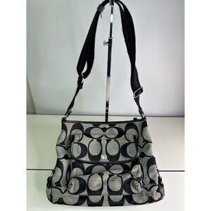 Coach Signature Shoulder Bag With Charm F16558 Black Beige /Uo Women'S